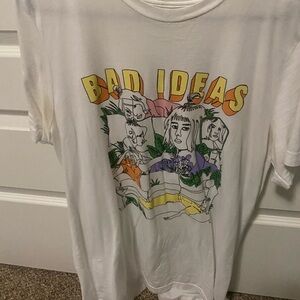 Tessa Violet Bad Ideas L shirt
